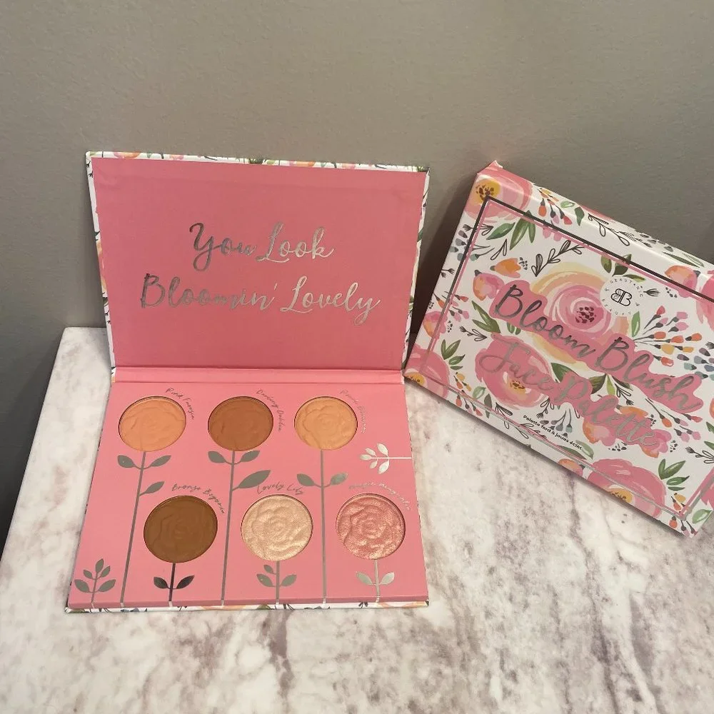 Beautaniq Beauty Bloom Blush Face Palette